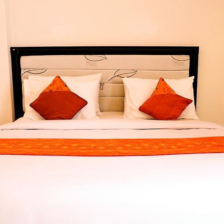 Kubu Anyar Hotel 庫塔 外观 照片