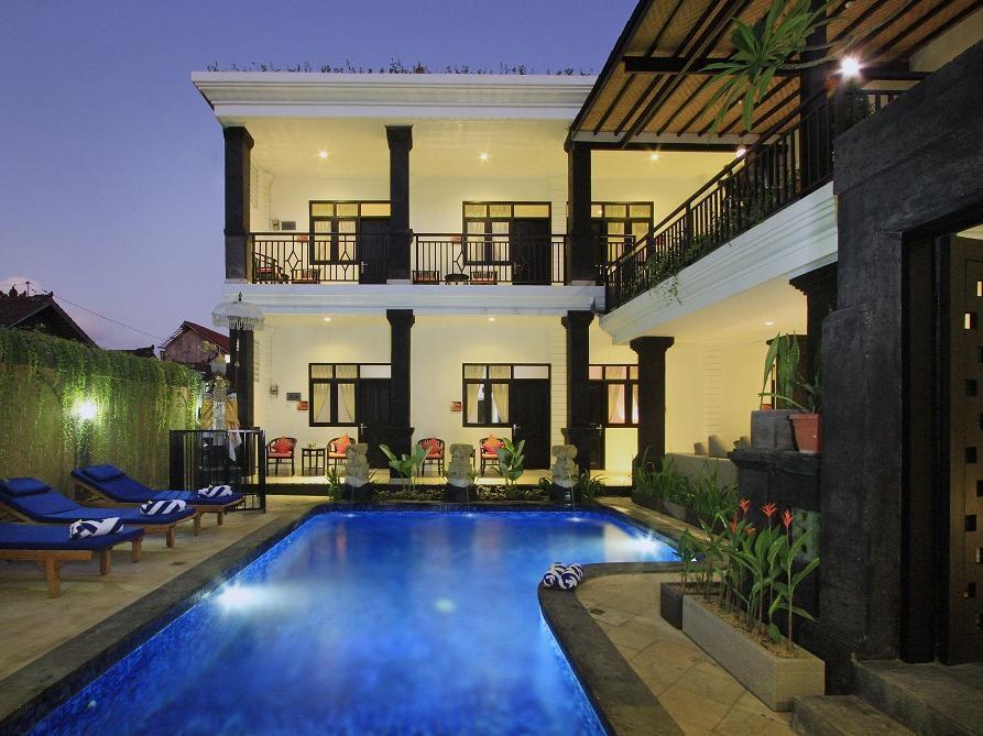 Kubu Anyar Hotel 庫塔 外观 照片