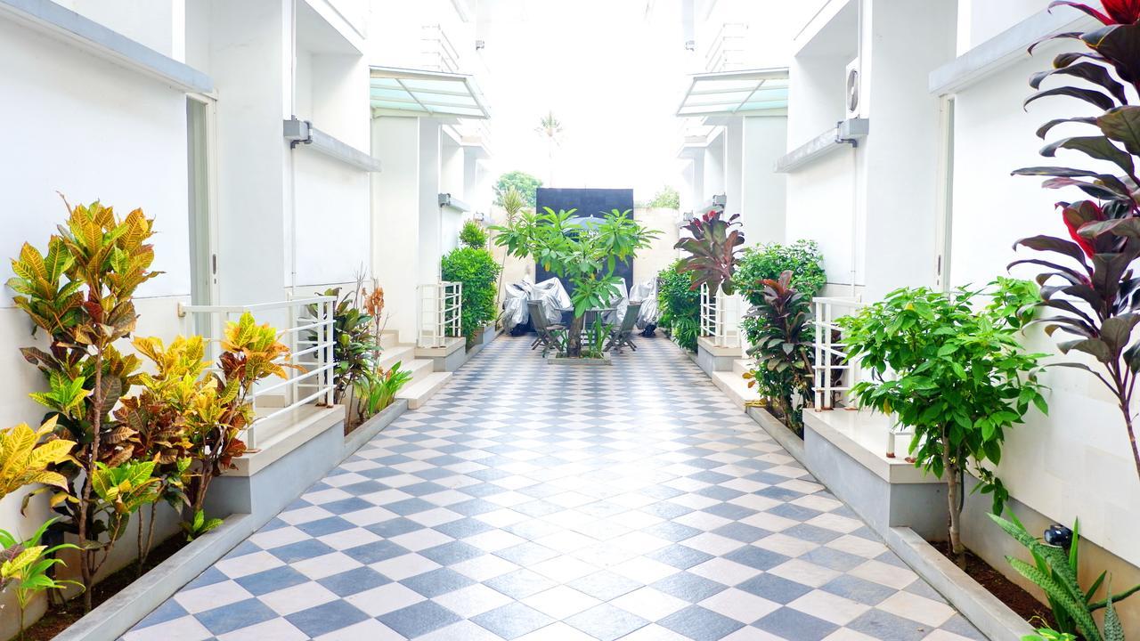 Kubu Anyar Hotel 庫塔 外观 照片