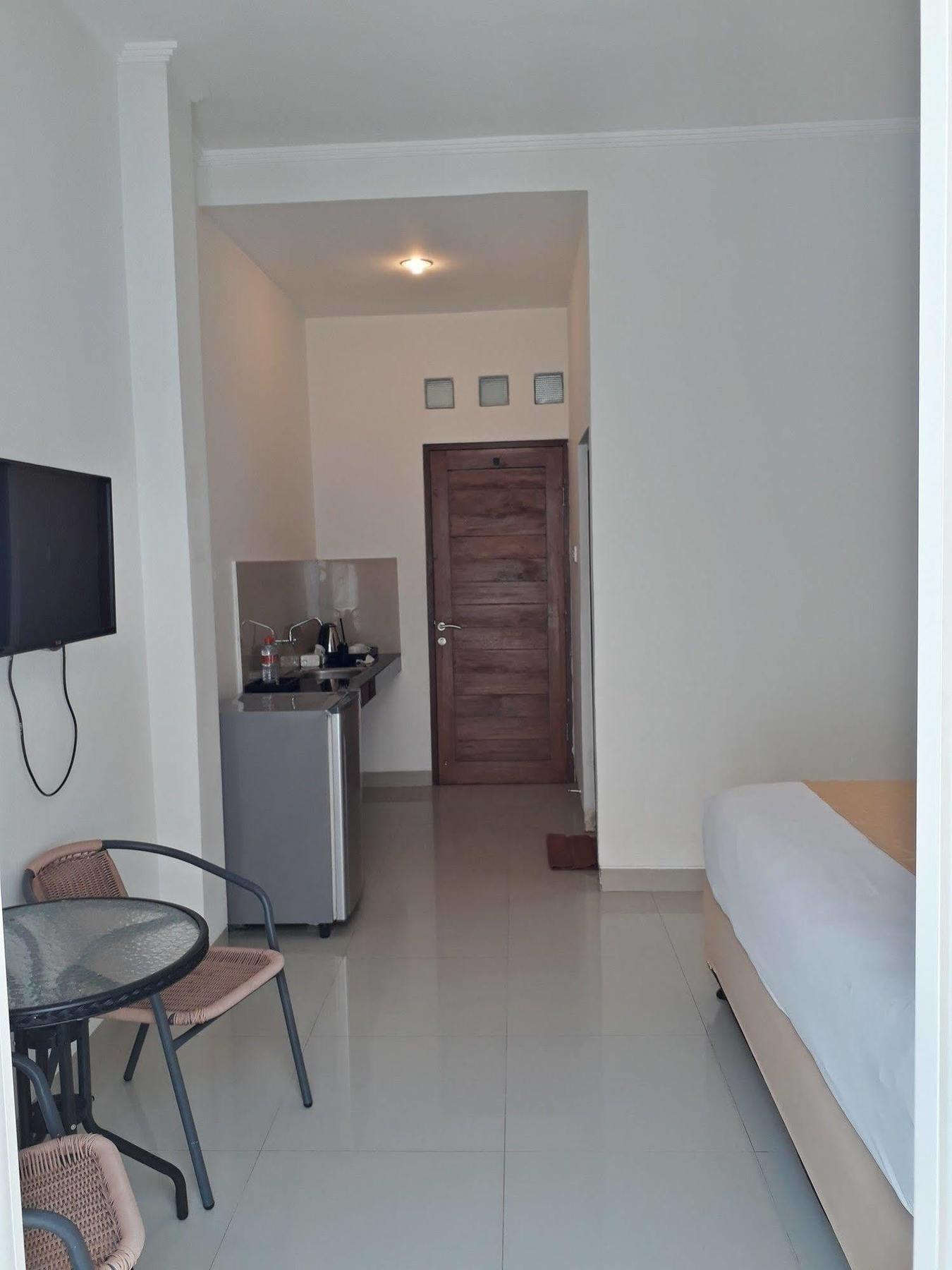 Kubu Anyar Hotel 庫塔 外观 照片
