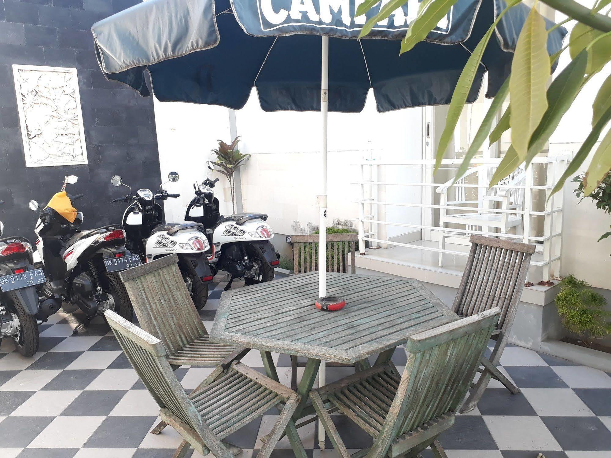 Kubu Anyar Hotel 庫塔 外观 照片